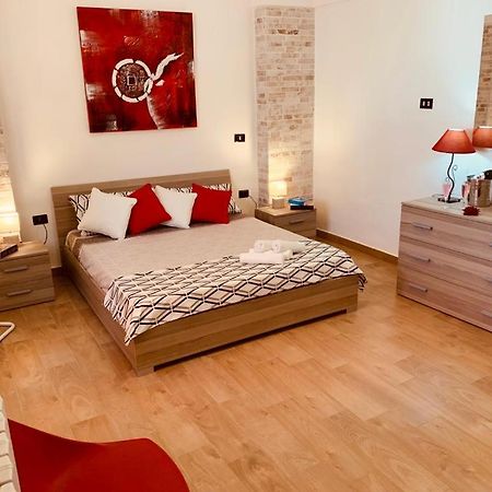 Ferienwohnung Perla Barocca Centro Storico Mesagne Exterior foto